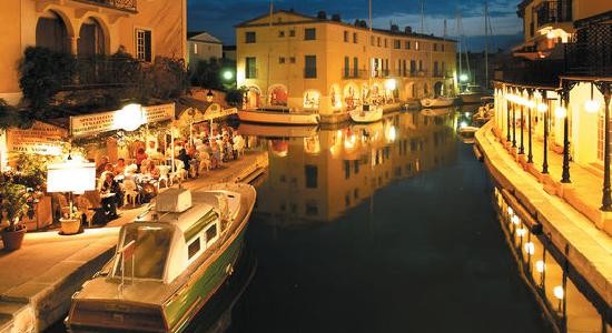 Port Grimaud view in the night